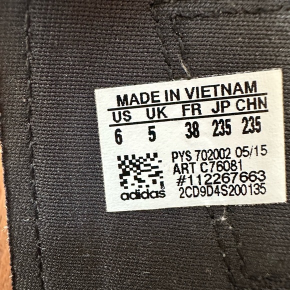 Adidas Youth Size 6 Black and Blue Adissage Slides - Picture 2 of 7